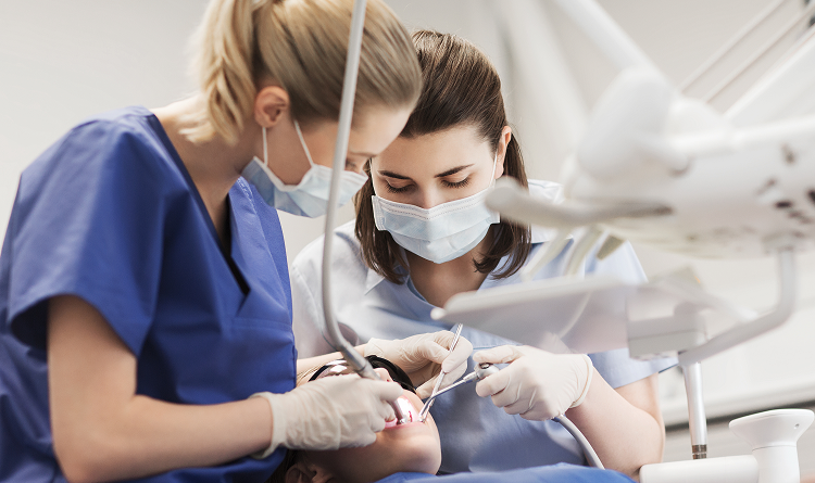 Kurs Asystentka stomatologiczna